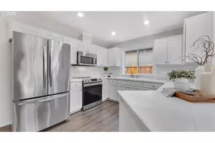 16927 SW 123rd Ave, Portland, OR 97224 - Photo 9