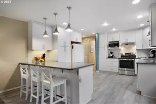 15514 SW 114th Ct, Tigard, OR 97224 - Photo 9