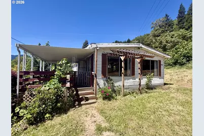76582 Davis Rd, Oakridge, OR 97463 - Photo 1