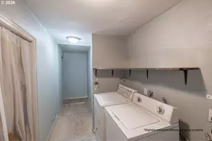 232 E Carolina St, Lebanon, OR 97355 - Photo 3