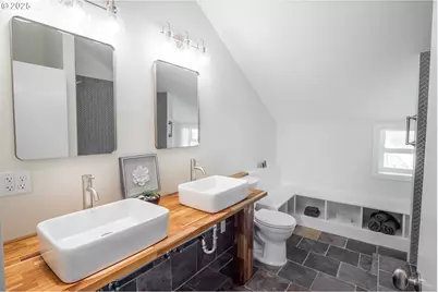 28788 Gimpl Hill Rd, Eugene, OR 97402 - Photo 27