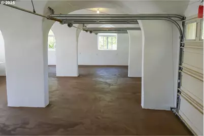 28788 Gimpl Hill Rd, Eugene, OR 97402 - Photo 29