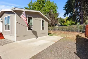 9700 SW Tualatin Rd, Tualatin, OR 97062 - Photo 3