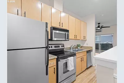 10800 SE 17th Cir #S206, Vancouver, WA 98664 - Photo 5