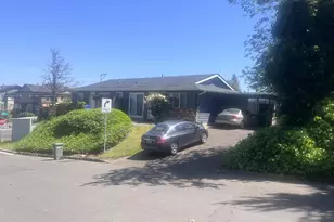 970 NW Wonderview Ct, Gresham, OR 97030 - Photo 1