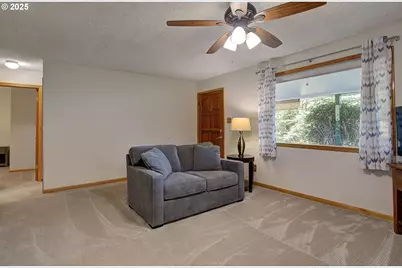 5911 Alki Rd, Vancouver, WA 98663 - Photo 7