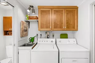190 W 36th Ave, Eugene, OR 97405 - Photo 17