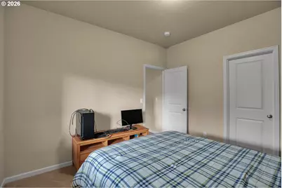 7379 NW 170th Ave, Portland, OR 97229 - Photo 37