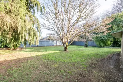 269 S 2nd St, Lebanon, OR 97355 - Photo 21