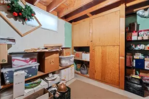 10910 SE Pardee St, Portland, OR 97266 - Photo 37