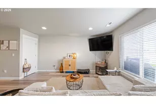 1697 NE 8th St, Hermiston, OR 97838 - Photo 13