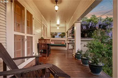 1838 SE Harrison St, Portland, OR 97214 - Photo 11