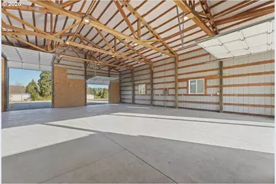 13920 S Lucia Ln, Mulino, OR 97042 - Photo 3
