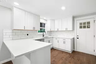 18240 SW Jay St, Beaverton, OR 97003 - Photo 19