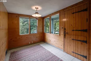 3535 SW Buddington St, Portland, OR 97219 - Photo 9