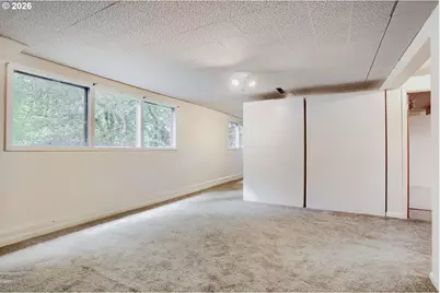 8015 SW Fairway Dr, Portland, OR 97225 - Photo 19