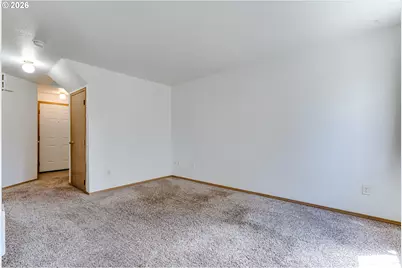 112 Lea Ave, Eugene, OR 97404 - Photo 5