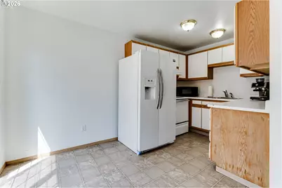 112 Lea Ave, Eugene, OR 97404 - Photo 9