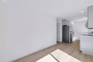 7028 SE 86th Ave, Portland, OR 97266 - Photo 13