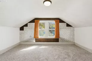 805 E 12th St, The Dalles, OR 97058 - Photo 25