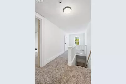 805 E 12th St, The Dalles, OR 97058 - Photo 23