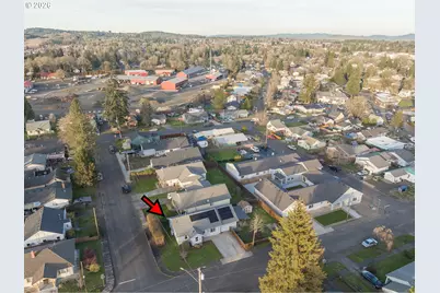 886 SW Birch St, Dallas, OR 97338 - Photo 25