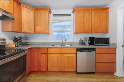 886 SW Birch St, Dallas, OR 97338 - Photo 31