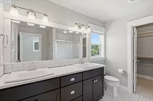 9578 N Burr Ave, Portland, OR 97203 - Photo 19