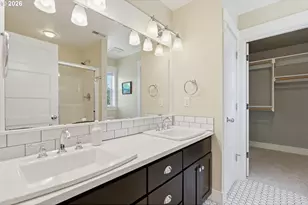 9578 N Burr Ave, Portland, OR 97203 - Photo 23