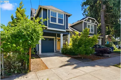 9578 N Burr Ave, Portland, OR 97203 - Photo 1
