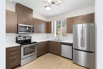 10843 E Burnside St, Portland, OR 97216 - Photo 15