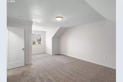 10843 E Burnside St, Portland, OR 97216 - Photo 33