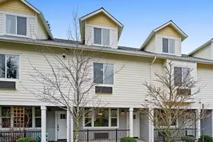 10843 E Burnside St, Portland, OR 97216 - Photo 3