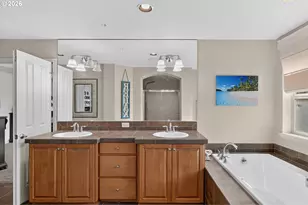 12026 SW Surrey St, Wilsonville, OR 97070 - Photo 17