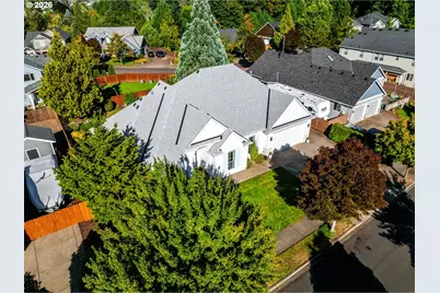 12132 Hazel Park Dr, Oregon City, OR 97045 - Photo 33