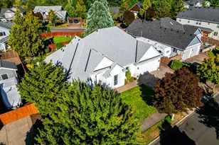 12132 Hazel Park Dr, Oregon City, OR 97045 - Photo 33