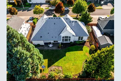 12132 Hazel Park Dr, Oregon City, OR 97045 - Photo 31