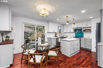 2817 NE Meadow Ct, Hillsboro, OR 97124 - Photo 7