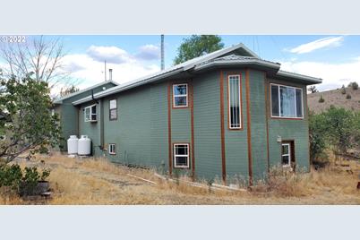 18990 SE Doubtful Dirt Rd, Prineville, OR 97754 - Photo 1