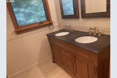 2280 Tabor St, Eugene, OR 97401 - Photo 29