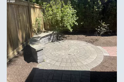 2280 Tabor St, Eugene, OR 97401 - Photo 43