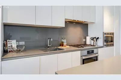 1150 NW Quimby St #406, Portland, OR 97209 - Photo 17