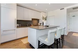 1150 NW Quimby St, Portland, OR 97209 - Photo 13