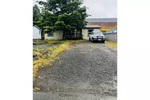 63431 Jerome Rd, Coos Bay, OR 97420 - Photo 17