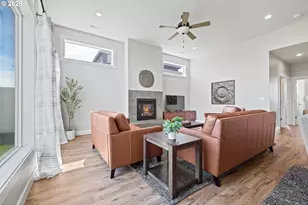 833 E Autumn Ave, Hermiston, OR 97838 - Photo 3