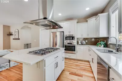 14317 SE Vista Heights St, Happy Valley, OR 97086 - Photo 5