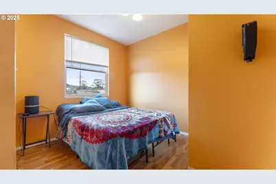 63776 Flanagan Rd, Coos Bay, OR 97420 - Photo 13