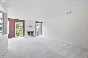 8229 SW Mariners Dr, Wilsonville, OR 97070 - Photo 9