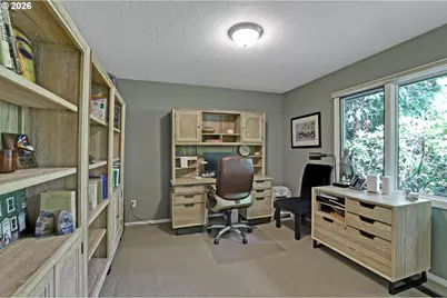 1933 SW Broadleaf Dr, Portland, OR 97219 - Photo 25