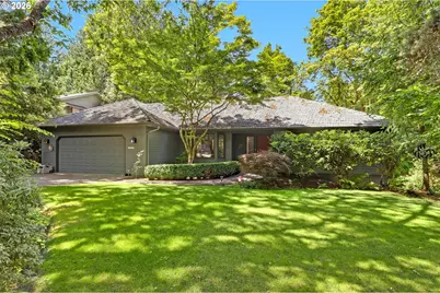 1933 SW Broadleaf Dr, Portland, OR 97219 - Photo 1